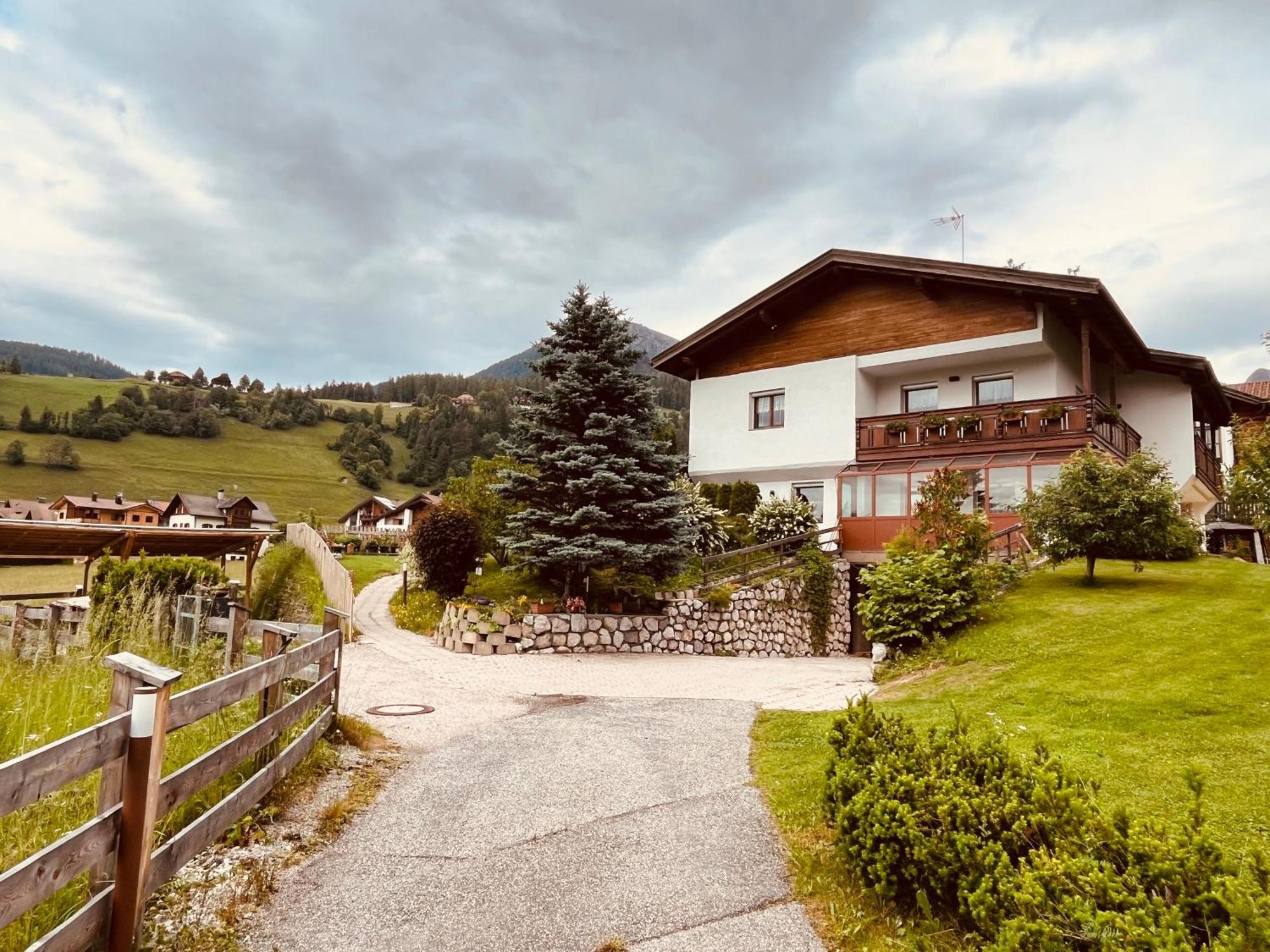 Apartmán Ciasa Fam Comploi San Vigilio Di Marebbe Exteriér fotografie